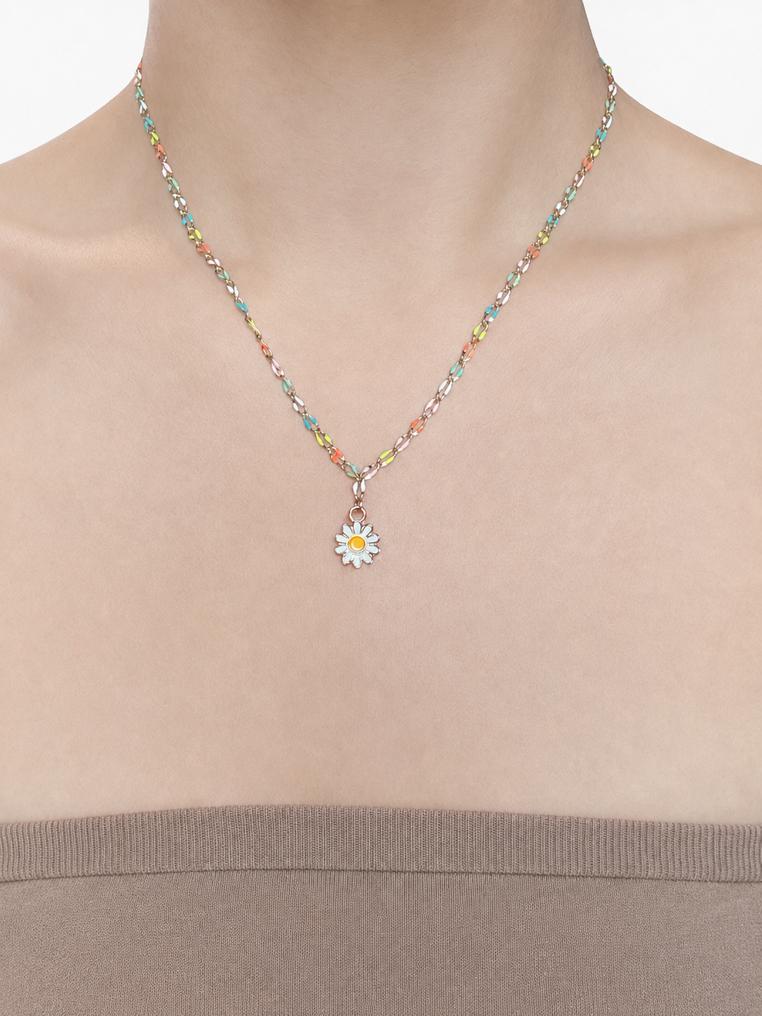 Multicolor Chain | Daisy Charm Necklace